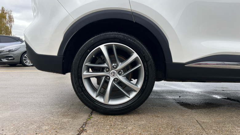 MG Hs 1.5 T-GDI Exclusive 5dr DCT Petrol Hatchback